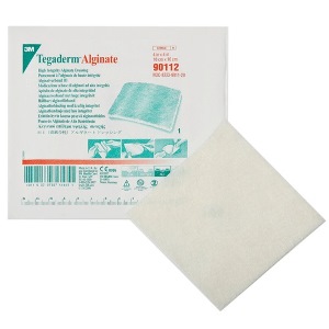 MEDICAZIONE IN ALGINATO TEGADERM ALGINATE ASSORBENTE 10X10 10 PEZZI - Farmadillo