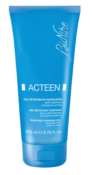 AKNET GEL DETERGENTE PURIFICANTE 200 ML - Farmadillo