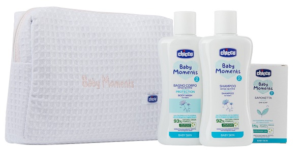 CHICCO BABY MOMENTS BEAUTY BAG W ZIP ROSA BAGNOSCHIUMA PELLI DELICATE 200 ML + SHAMPOO PELLI DELICATE 200 ML + SAPONE SOLIDO PELLI DELICATE 100 G - Farmadillo